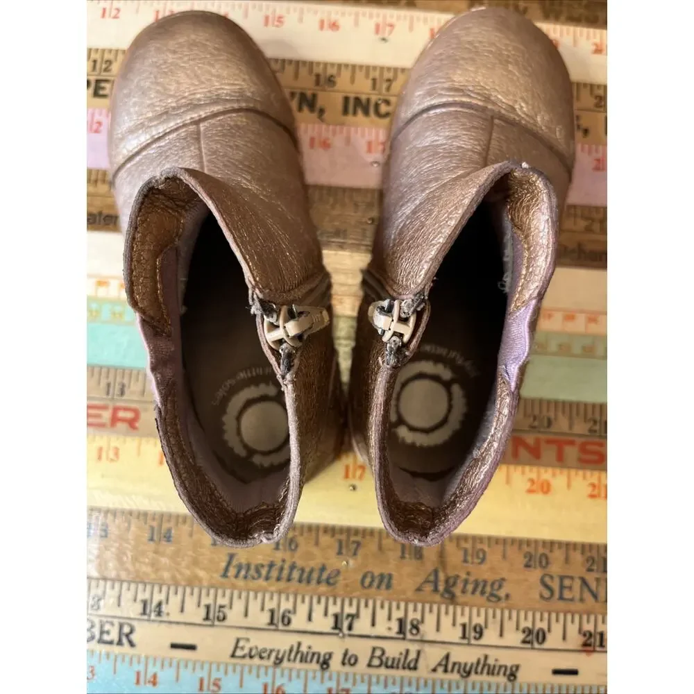 Livie & Luca Size 11 Ali Ankle Boots Metallic Rose Pink Girls PLAY CONDITION
